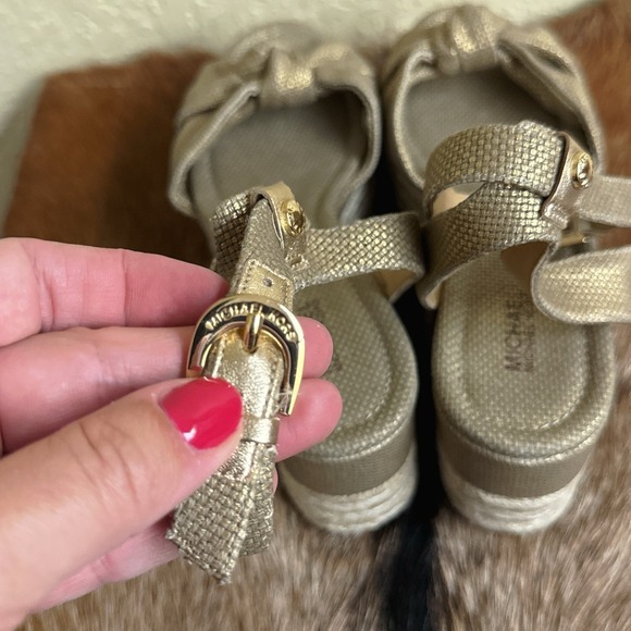 NEW Michael Kors 8 Maxwell Mid Platform Wedge Sandals Gold Espadrille Boho Wrap - Picture 5 of 9